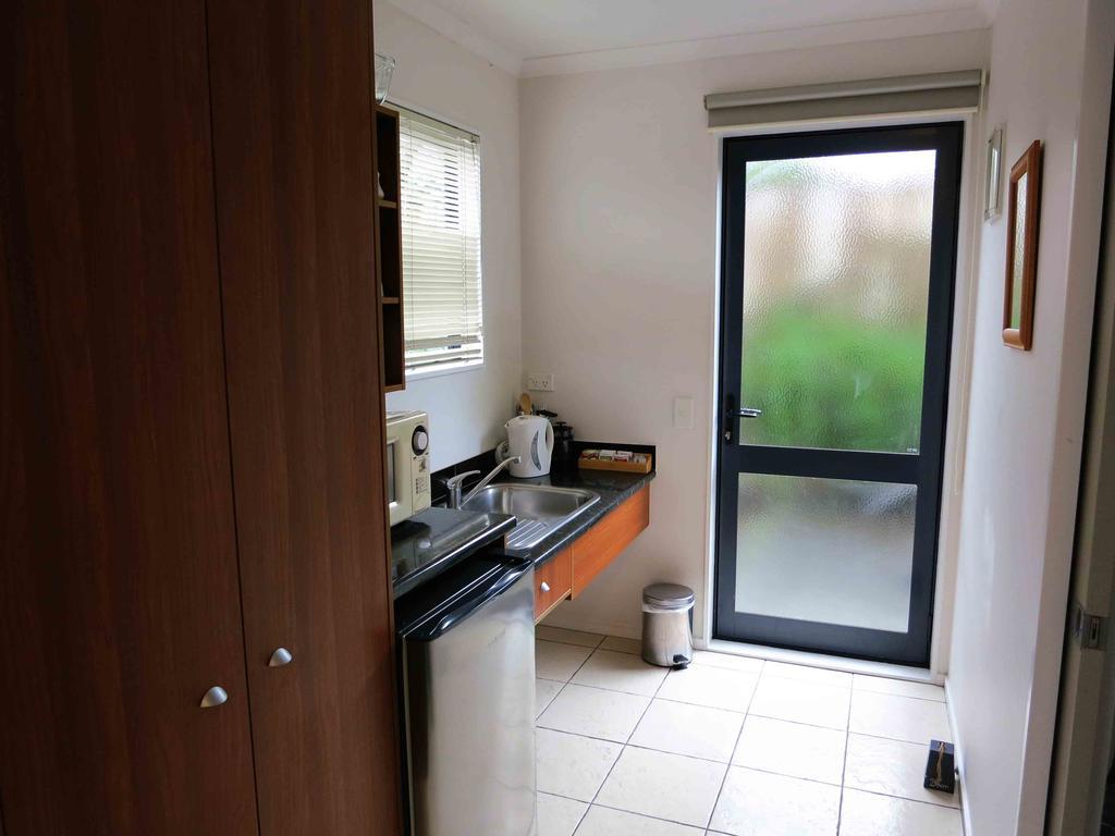 Asure Ascot Motor Inn Taupo Room photo